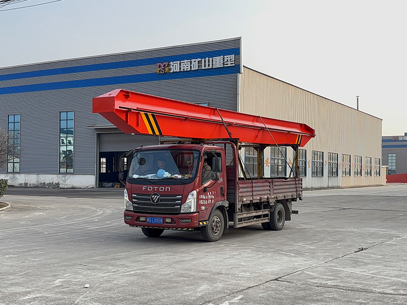 電動單梁起重機 LD10t-11.7m   制作完成 裝車發(fā)出